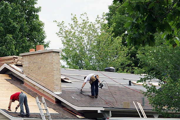 Best Residential Roofing Contractor  in Menomonee Falls, WI